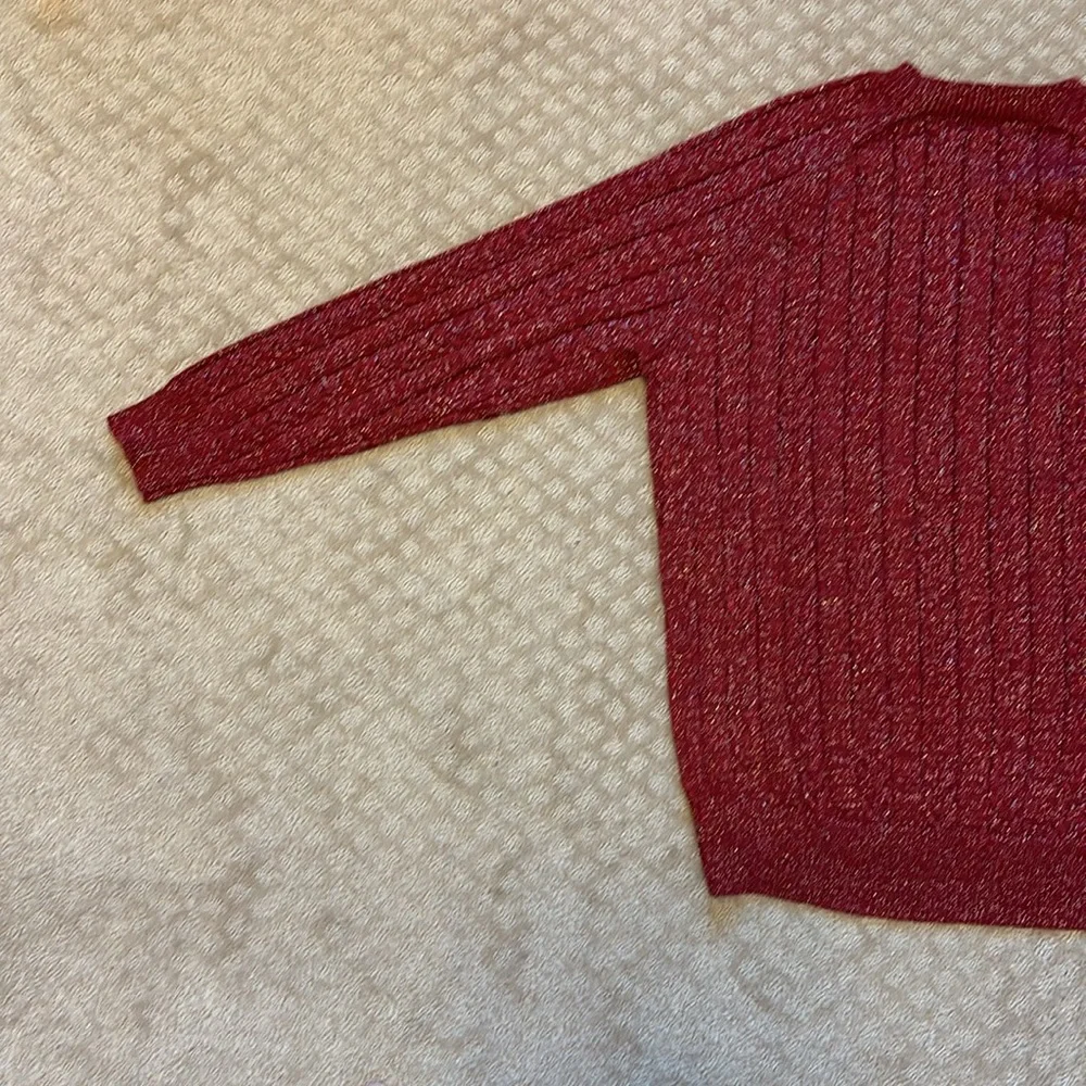 Athleta Sparkly Metallic Thread Red Crewneck Sweater size Medium - Picture 5 of 10